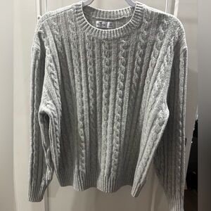 Hollister roped sweater
